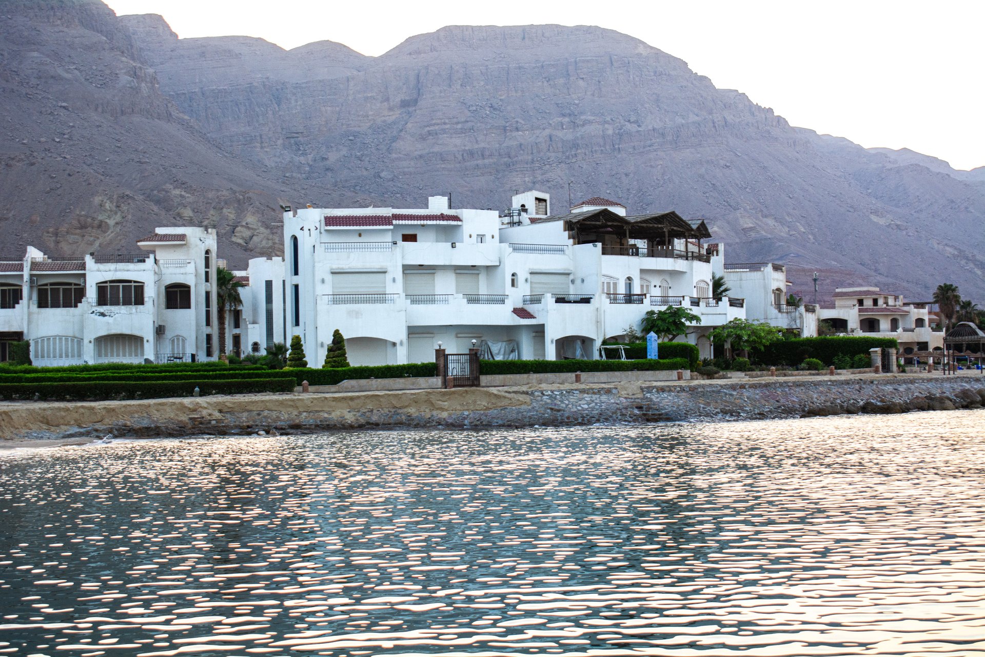 El Galala Azure marina promenade